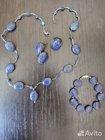 Бусы из натурального камня