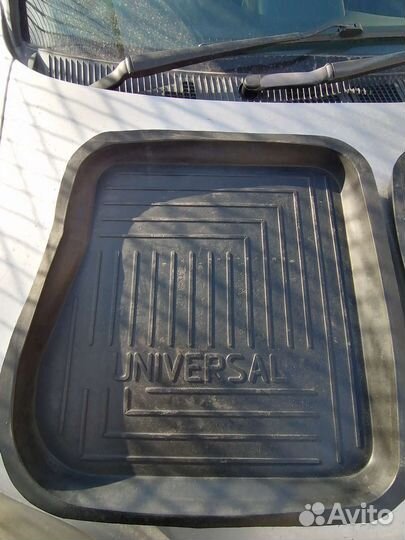 Автомобильные коврики резиновые