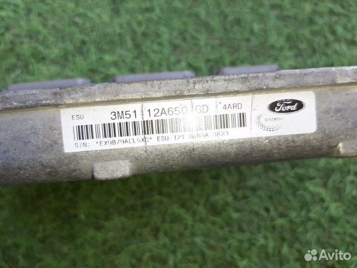 Блок управления двигателем (эбу) Ford Focus 2 1.8