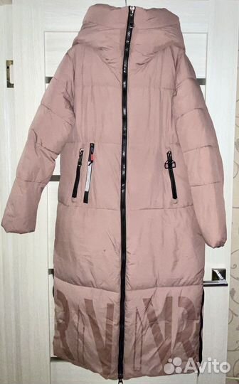 Пуховик женский длинный с капюшоном