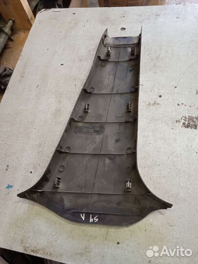 Накладка средней стойки Hyundai Sonata 4 EF Хендай