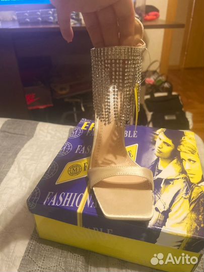 Босоножки женские 37 размер на каблуке