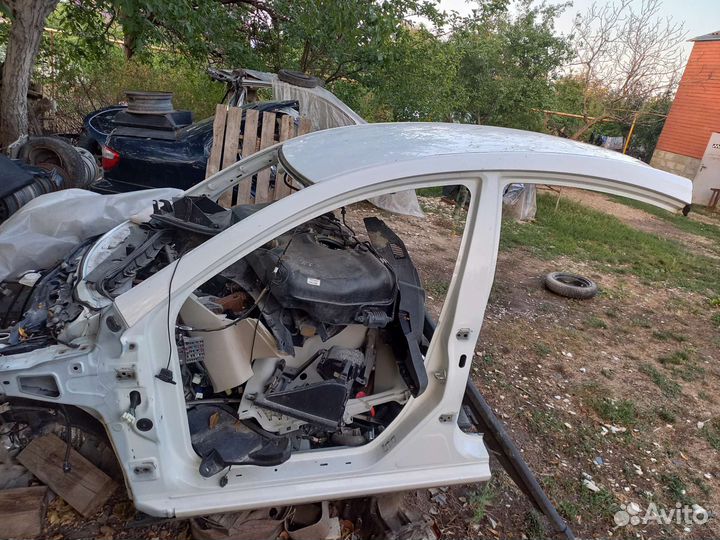 Крыша mazda 3 бл