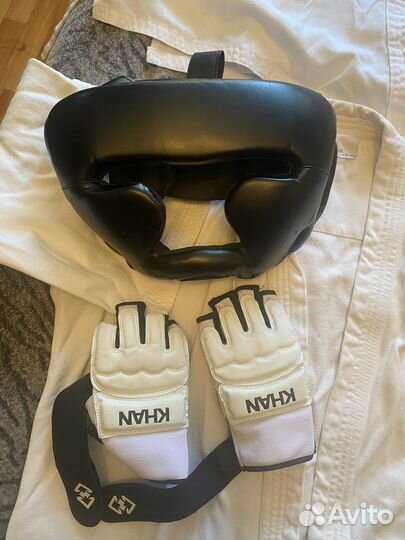 Кимоно для карате шлем защита