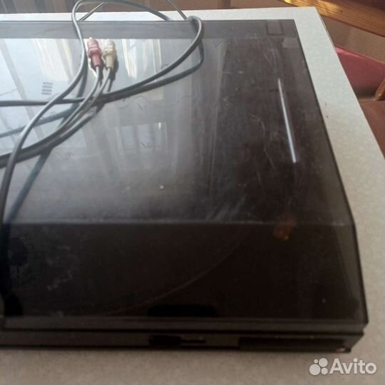 Проигрыватель Panasonic виниловых пластинок SL-J7