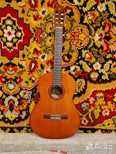 Гитара yamaha cs40