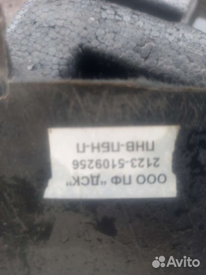 Шевроле нива ковролин пола багажника