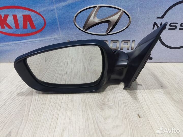 Зеркало Hyundai solaris Лев