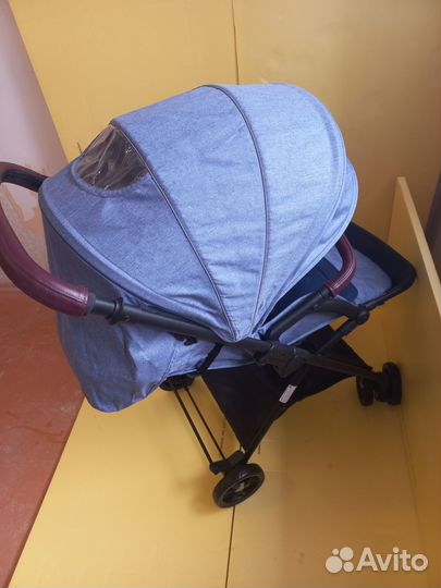 Прогулочная коляска McCan LIA