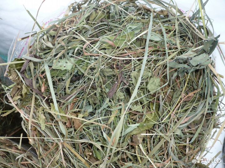 Сено (в мешках)