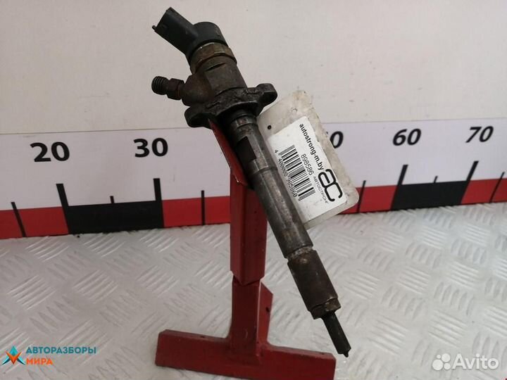 Форсунка Volvo C30 рест. 2010 36002236