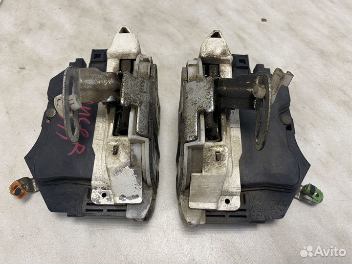 Замок задней двери Mitsubishi lancer 9