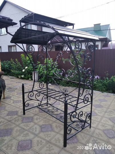 Кованые мангалы с крышей