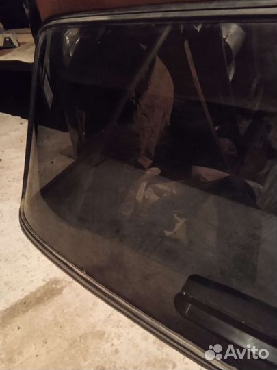 Стекло на ваз 2106