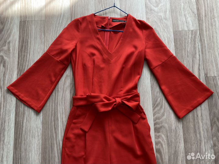 Комбинезон женский