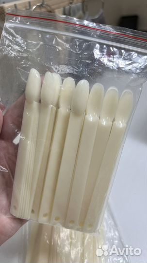 Типсы пластиковые молочные для дизайна