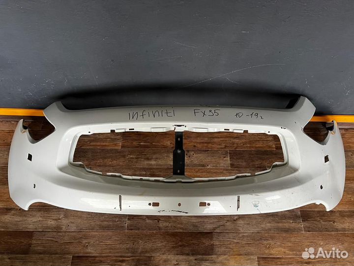 Бампер передний Infiniti fx-35