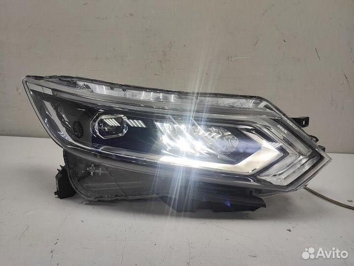 Фара правая nissan qashqai J11 2017-нв