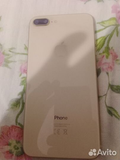iPhone 8 Plus, 64 ГБ