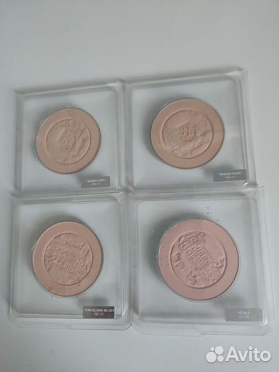 La Prairie Skin Caviar Powder