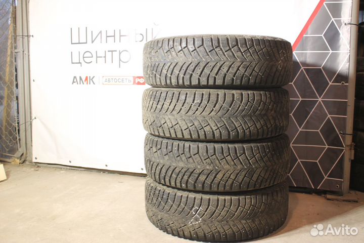 Michelin X-Ice North 4 215/65 R16 102T
