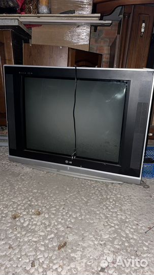 Телевизор LG 29FS7RL