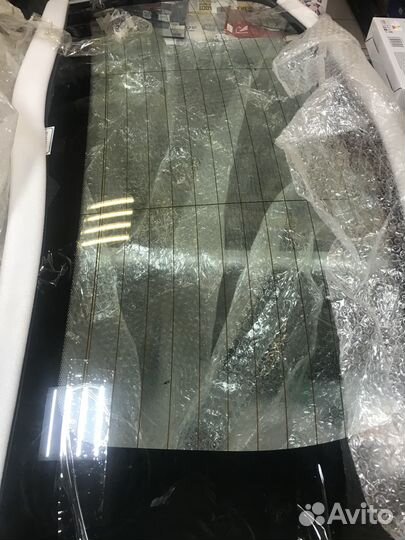 Стекло двери багажника Ssang Yong Kyron