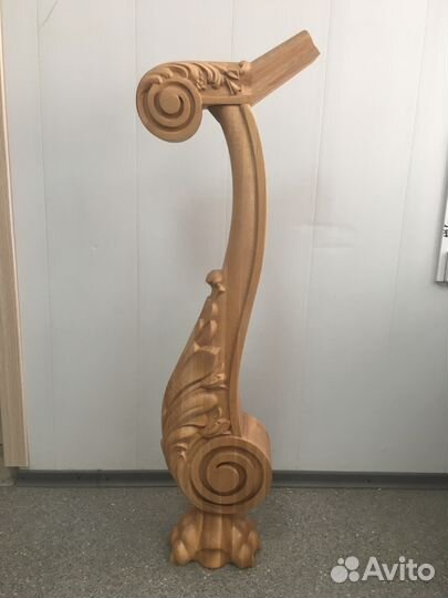 Резной столб для лестницы Самара из Бука