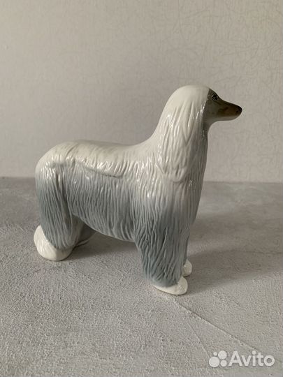 Фарфоровая статуэтка СССР собака лфз
