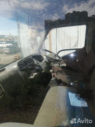 Mitsubishi Fuso Canter шасси, 2000