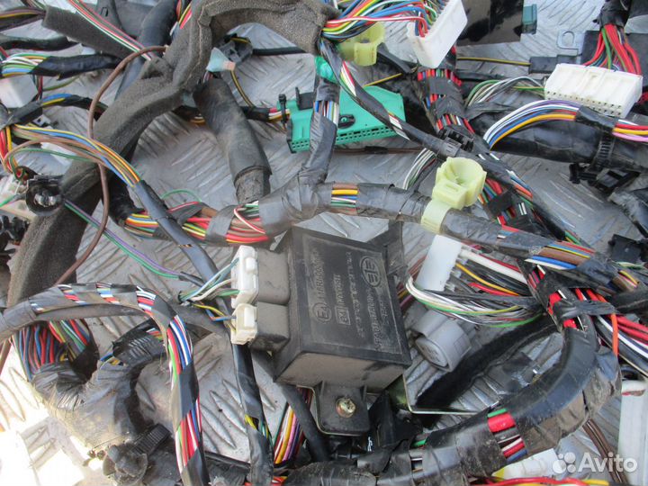 Проводка салонная FAW Besturn B50 1.6 2012г