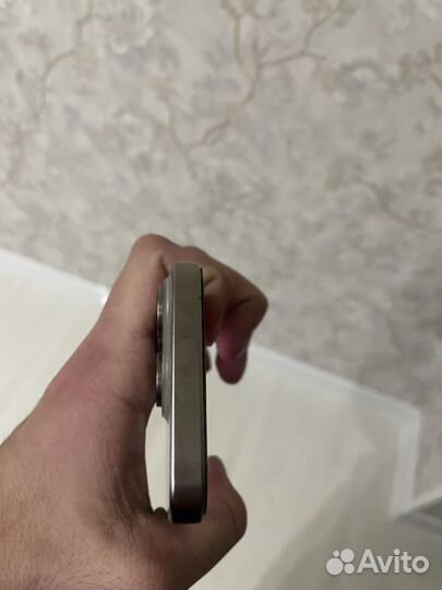 iPhone 15 Pro, 256 ГБ