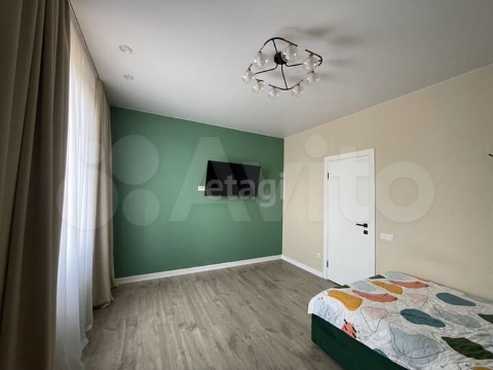 2-к. квартира, 64 м², 11/18 эт.