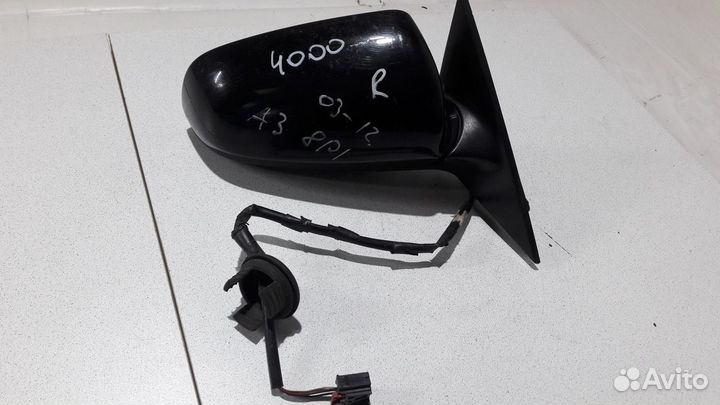 Зеркало боковое правое Audi A3 8P1 03-12г