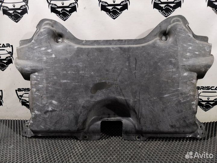 Защита двигателя Mercedes-Benz C-Class W204