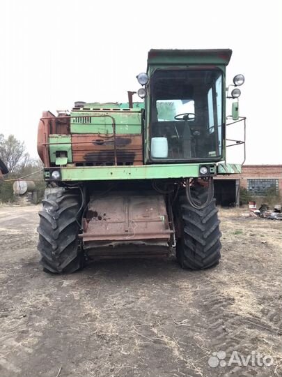 Комбайн Ростсельмаш Дон 1500, 1991