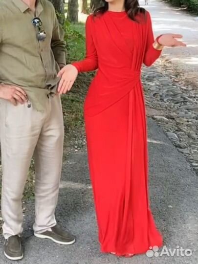 Вечернее платье