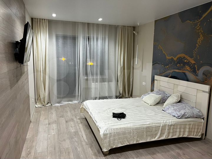 2-к. квартира, 66 м², 2/16 эт.