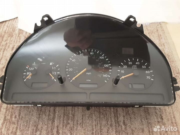 Щиток приборов w163 Mercedes ML320