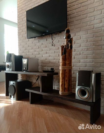 Тумба (массив сосна) под телевизор в стиле лофт