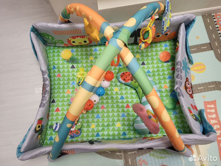 Развивающий коврик