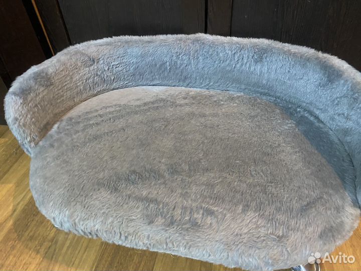 Диван для маленьких собак