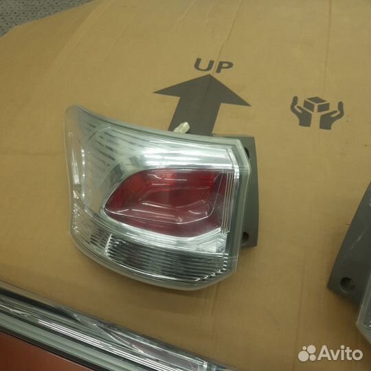Фара задняч на оутлендер 3
