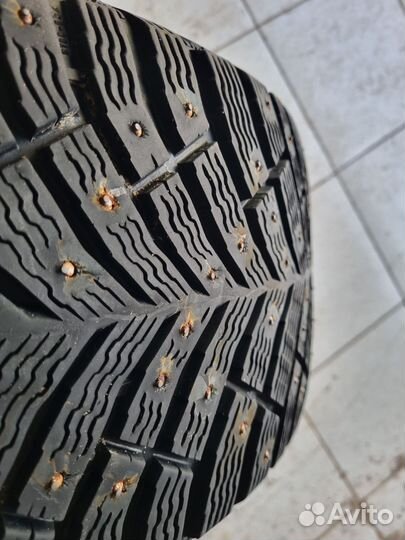 Michelin X-Ice North 4 235/45 R18 98T