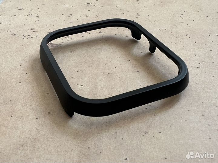 Металлический бампер на Apple Watch 45mm