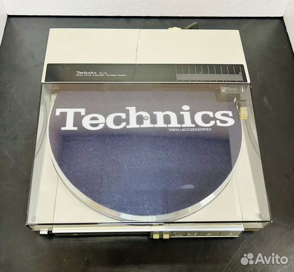 Проигрыватель винила Technics SL-D4
