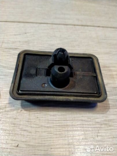 Поддомкратник Bmw 523I Левый Руль Пробег:38000 Км