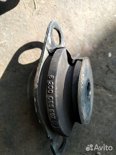 Подушки Renault Symbol 2