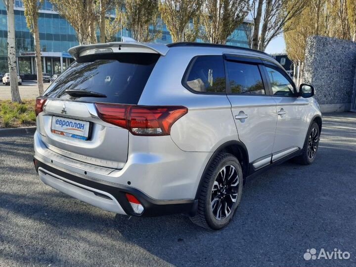 Mitsubishi Outlander 2.0 CVT, 2022, 24 949 км