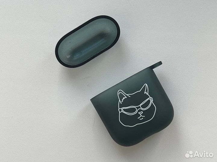 Серый чехол кейс для наушников Apple Air Pods 1/2